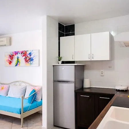 Adrian Appartement *
